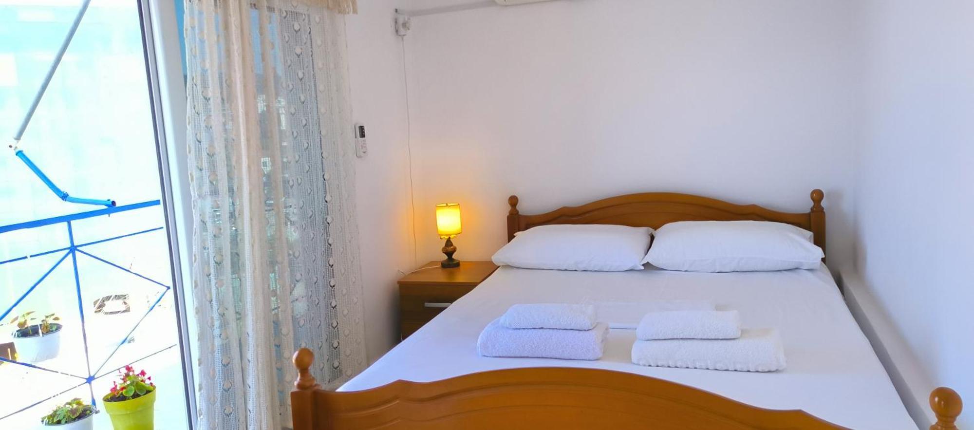 Natasha Rooms Himarë Eksteriør billede